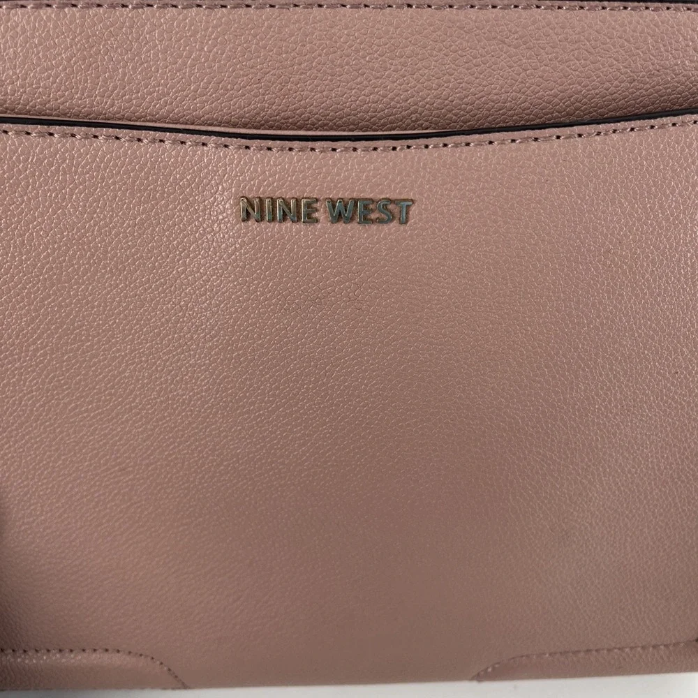 Nine West Shayden Jet Set Crossbody Begonia Dusty Rose‎ Mauve Pastel Pink Bag
